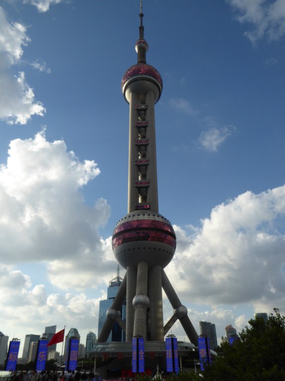 orientalpearltower2.jpg