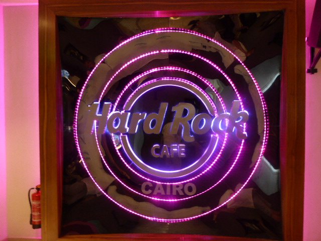 hardrockcafecairo8.jpg