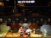 hardrockcafevientiane9_small.jpg