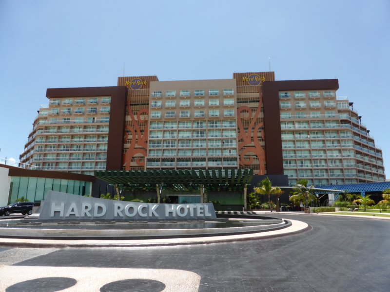 hardrockhotelcacun.jpg