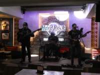 hardrockcafeplayadelcarmen4_small.jpg