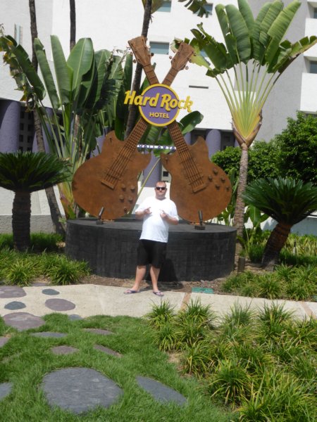 hardrockhotelpuertovallarta2.jpg