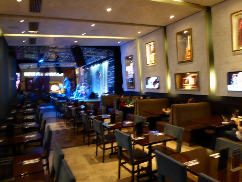 hardrockcafelima4.jpg