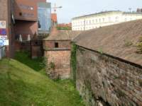 oldcitywall_small.jpg