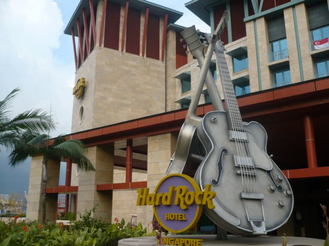 hardrockhotelsingapore3.jpg