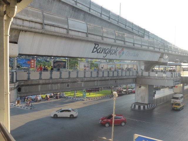 bangkokcityoflifesiamtranstation.jpg