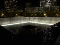 worldtradecentermemorial5_small.jpg